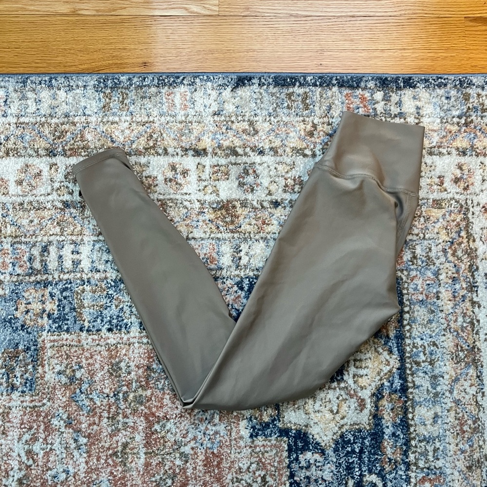 Alo Airlift legging Gravel EUC